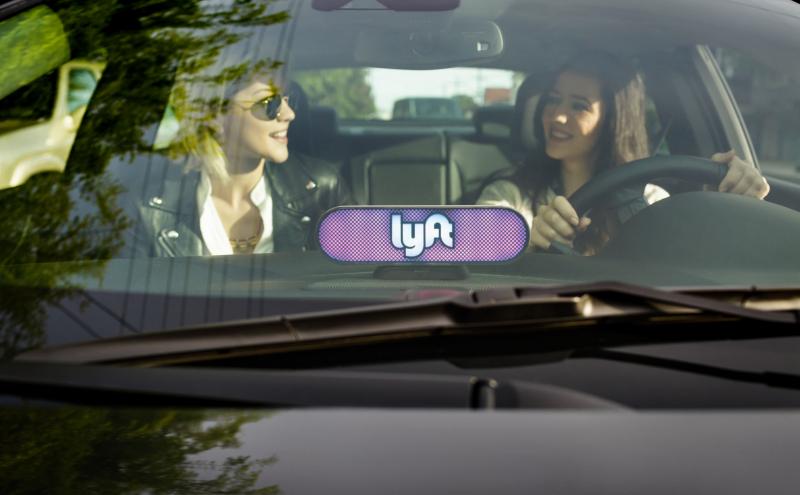 Lyft programs reduce global warming.
