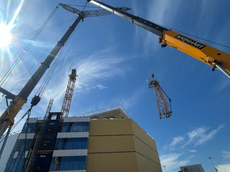 Disassembling of the crane photo
