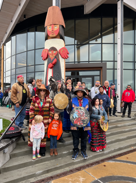 Ty taking a group photo at the Edmonds Waterfront Center with Tulalip Tribal Members 