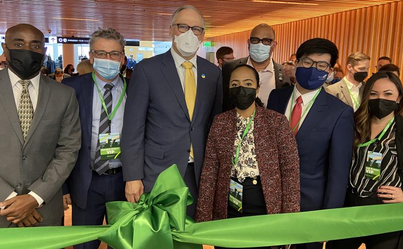 Lance Lyttle Commissioner Felleman Governor Jay Inslee Commissioners Mohamed Cho and Hasegawa pose at the reveal celebration of the new International Arrivals Facility at SEA airport