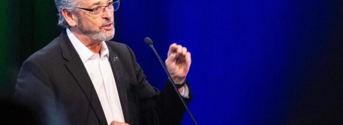 Commissioner Felleman giving a speech