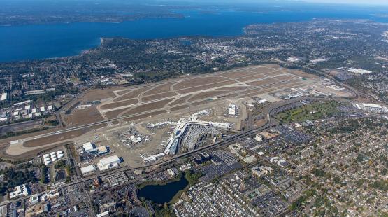  Scholarship Winners Shoot for the Stars